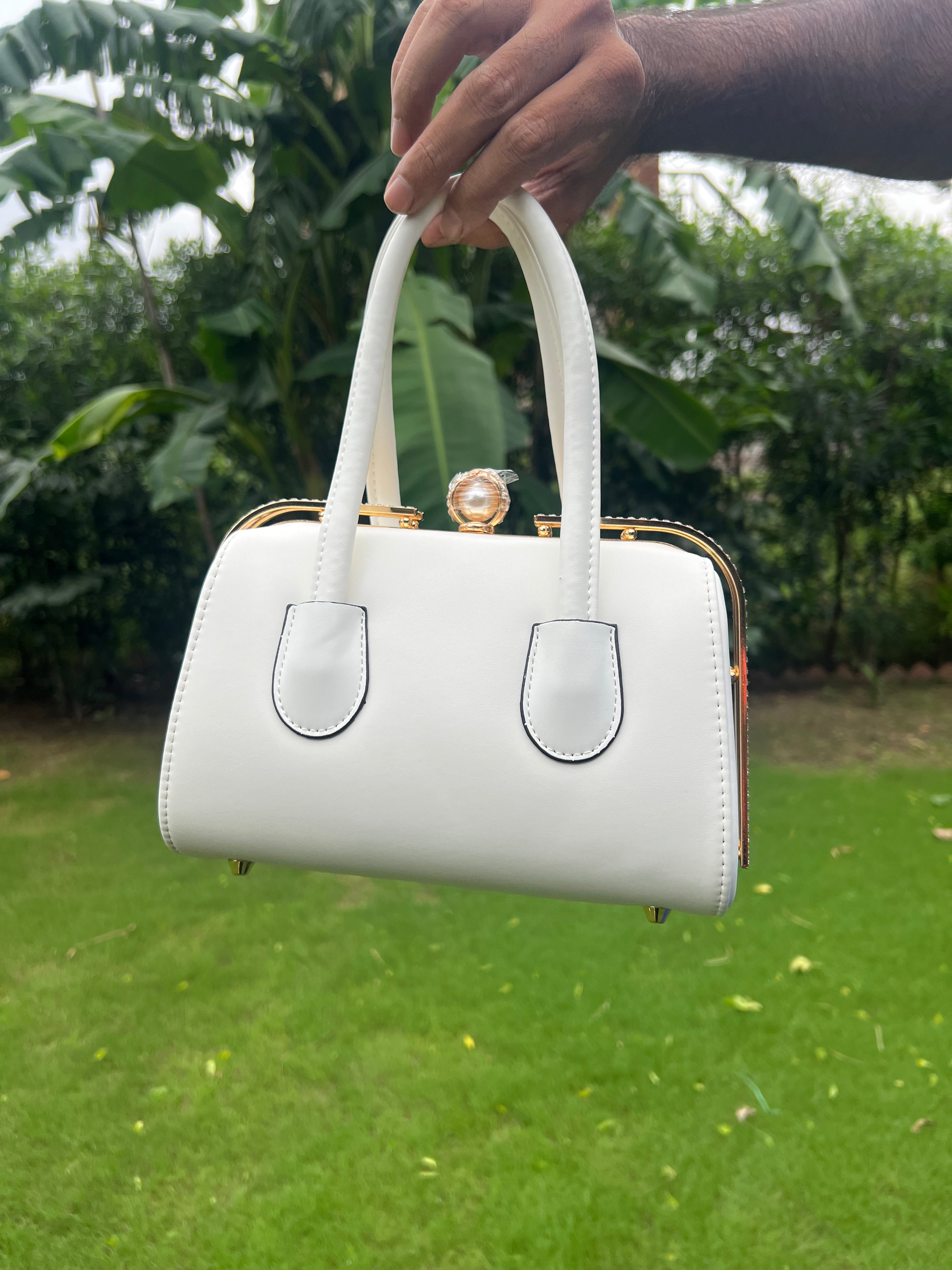 Elegant White Handbag with Golden Detailing – Luxury Top Handle Bag for Women